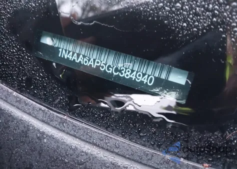 2016 Nissan Maxima 3.5S z USA, uszkodzony, nr VIN 1N4AA6AP5GC384940